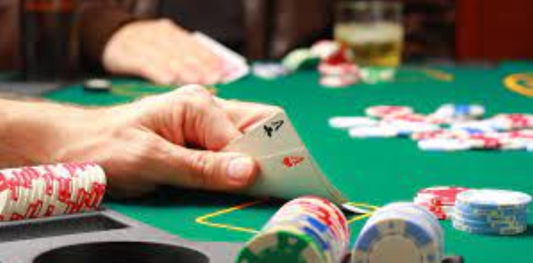 Tổng quan về trò chơi Bài poker
